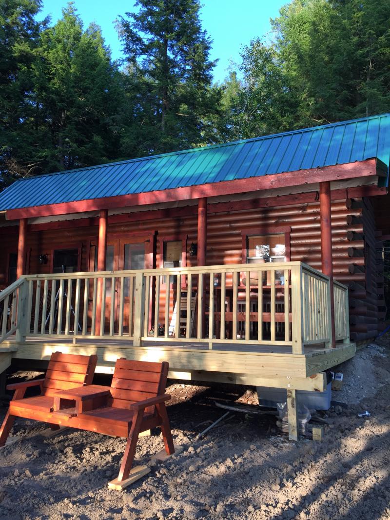 Trophy Amish Cabins, LLC - 12' X 32' XTREME Lodge Cedar Deluxe612 s/f ...